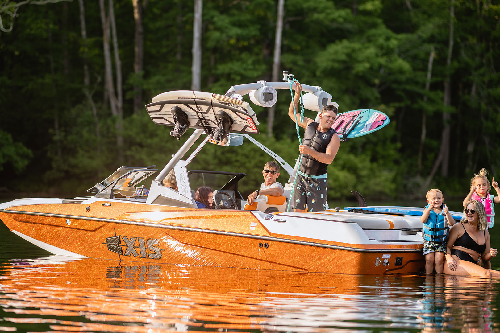 Axis A20 20Foot Wakesurfing Boat Make Waves Of Any Size